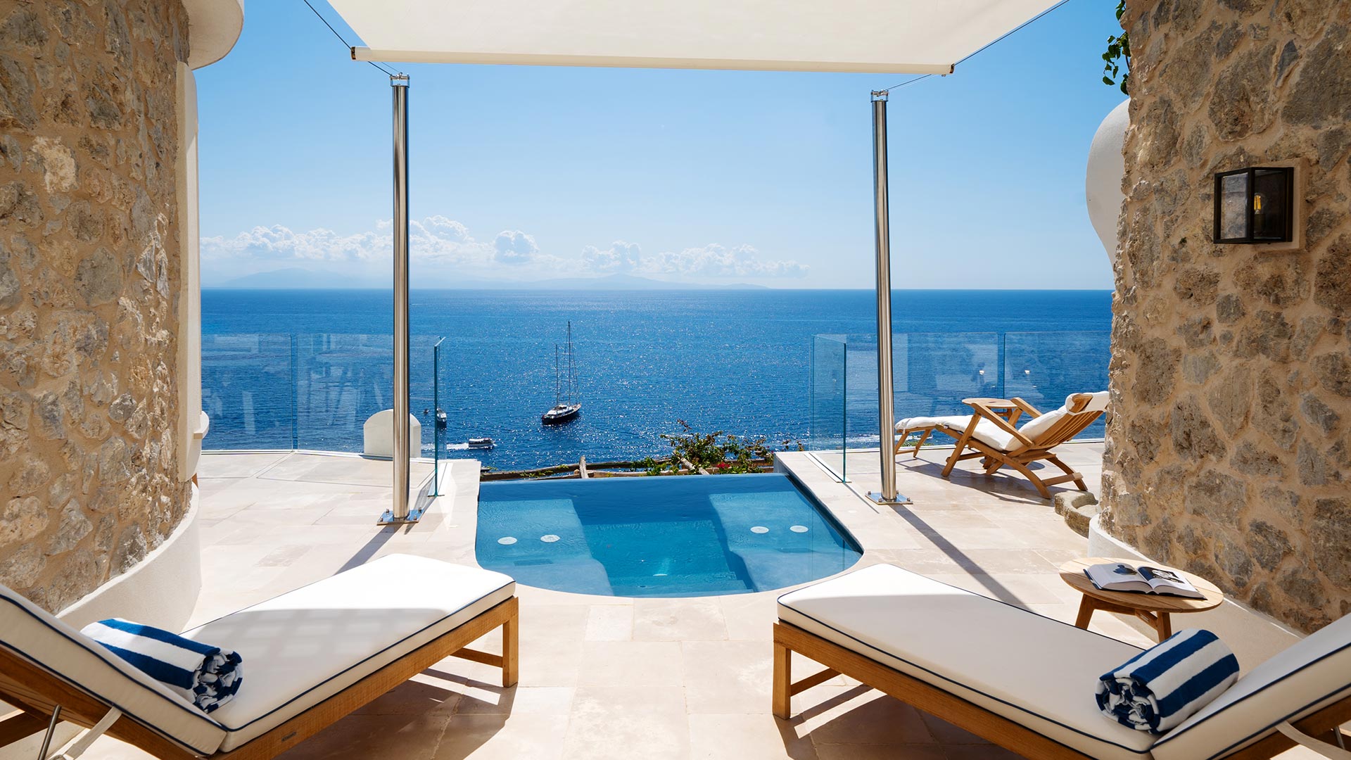 borgo-santandrea-amalfi-room-view